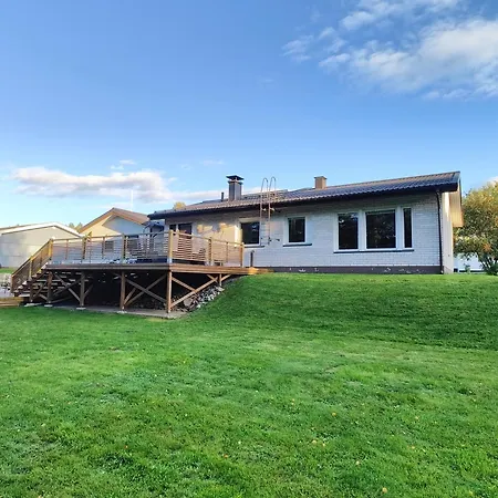 Cozy & Relaxing House