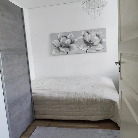 Cozy & Relaxing House 로바니에미
